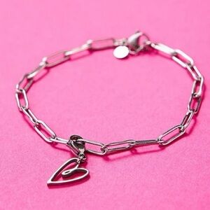 Latched Mama Silver Heart Charm Bracelet Paperclip Links